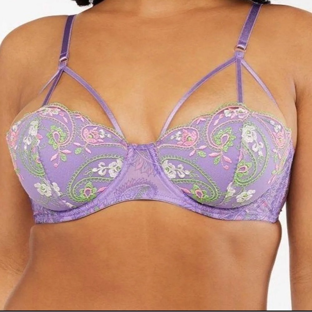 Savage x fenty bra